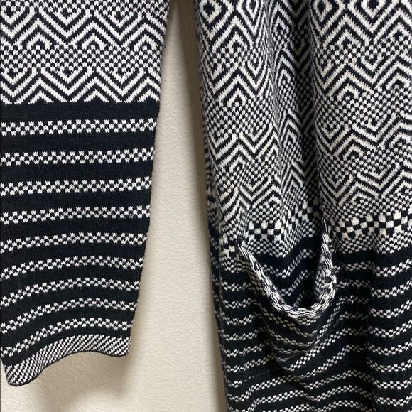 Simply Styled by Sears Black & White Geometric Open Cardigan Sweater M - Picture 7 of 14